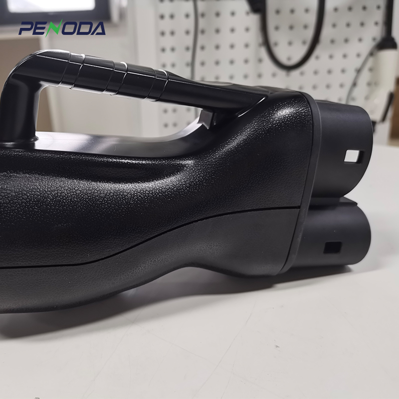 PENODA EV Fast Charging IP54 D - Gb/T To Ccs2 200A Fast Charging Adapter 评论和价格